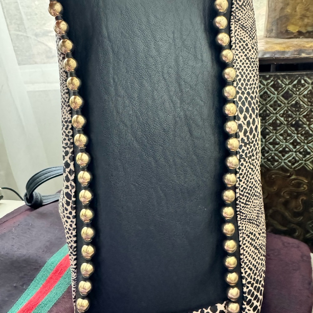 GUC Jessica Simpson Bag - Picture 2 of 5